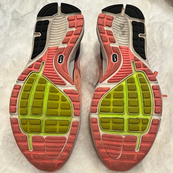 Nike Lunarlon Neon Sneakers, lightly worn - Picture 7 of 7